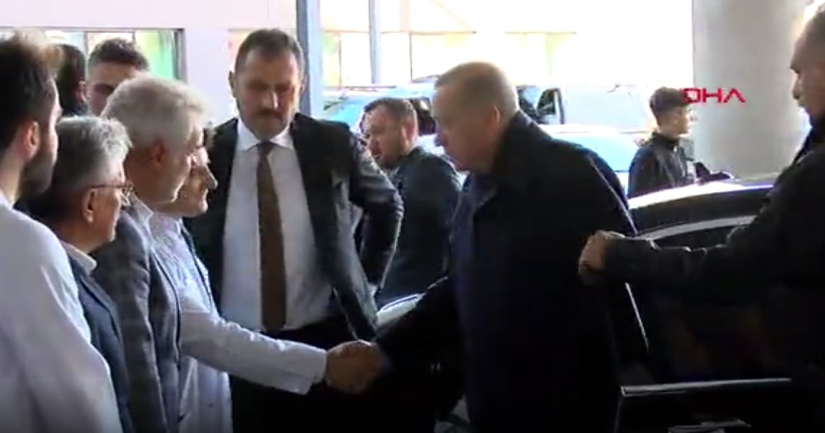 Cumhurbaşkanı Erdoğan'ın 1 No'lu mayın patlamasında hayatını kaybedenleri ziyareti