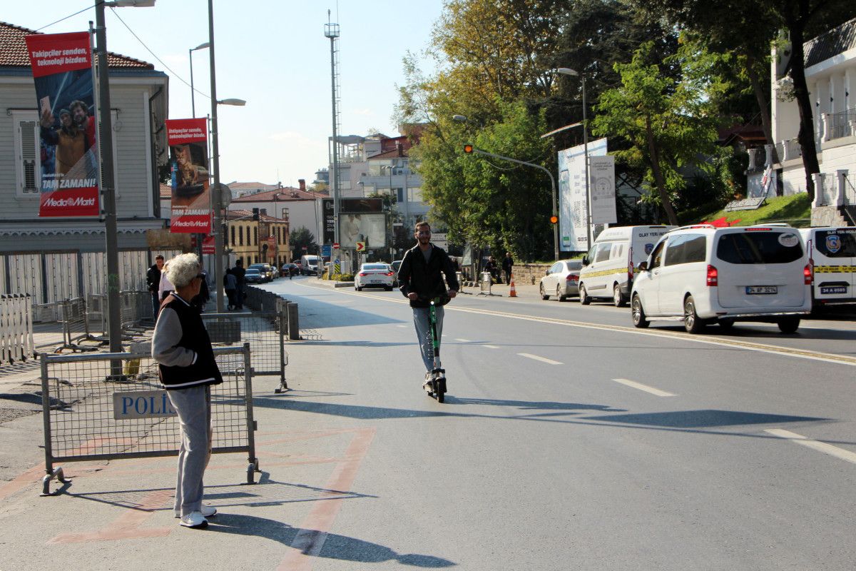 İstanbul'da floresan ceket giymeden scooter kullananlara 10. Ceza