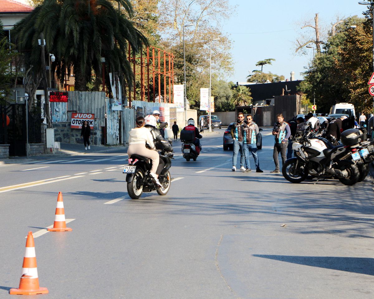 İstanbul'da floresan ceket giymeden scooter kullananlara 9'luk ceza