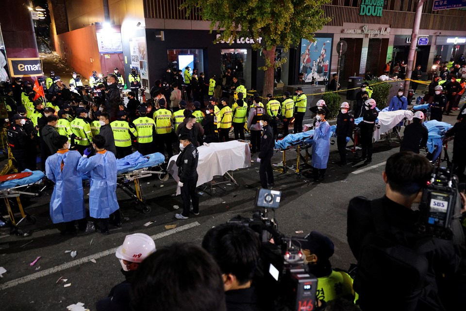 SON DAKİKA: Güney Kore'de "cadılar bayramı"Stampede: 146 öldürüldü - 2
