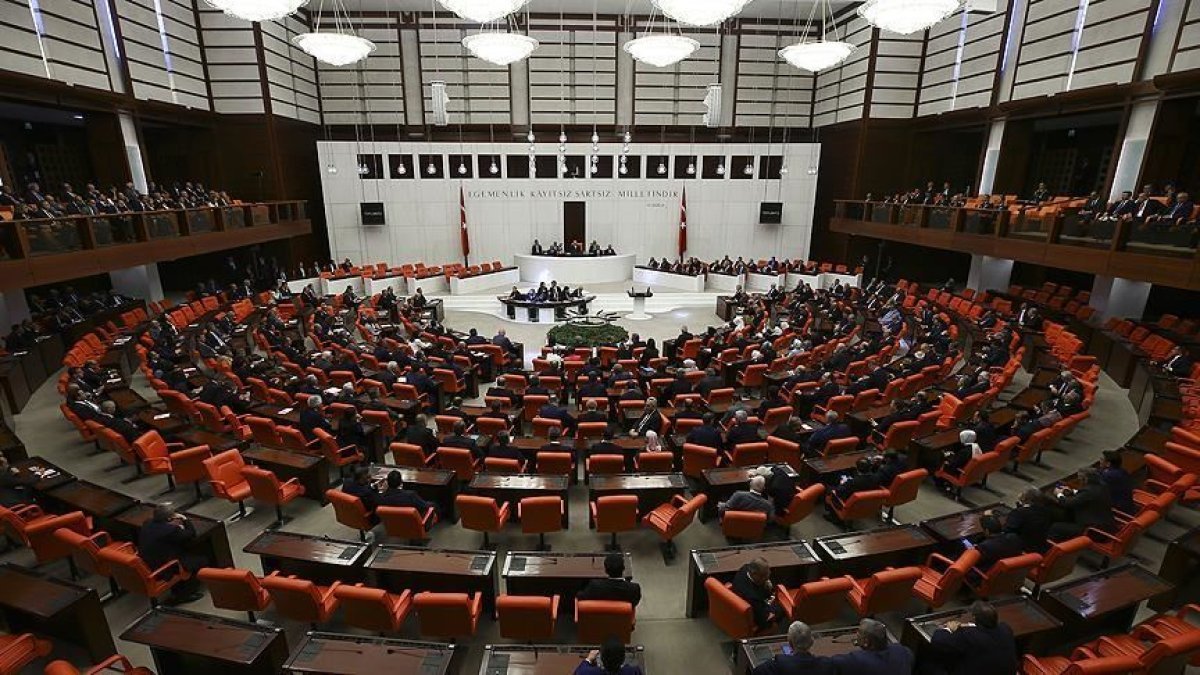 Parlamento 2. haftaya yoğun girdi