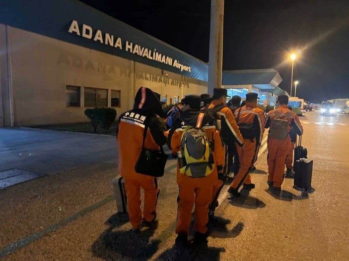 Çin'den 90 kişilik bir ekip Adana 1 Nolu'ya geldi