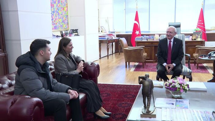 Diyarbakır Barosu eski Başkanı Tahir Elci'nin eşi Türkan Elci CHP'ye katıldı