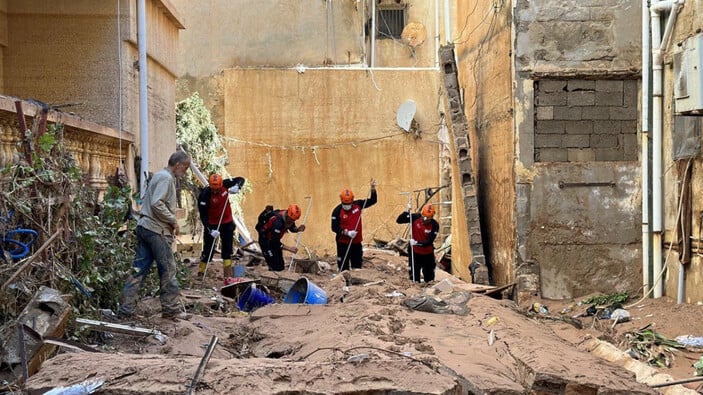 Libya'da sel! İHH 15 kişilik ekibiyle felaket bölgesinde